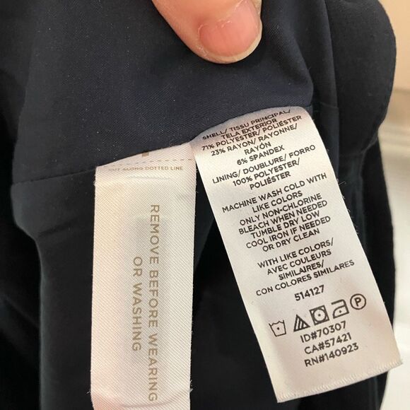 Loft, navy blue, fully lined, mini skirt, size 6P, excellent condition - Picture 6 of 6